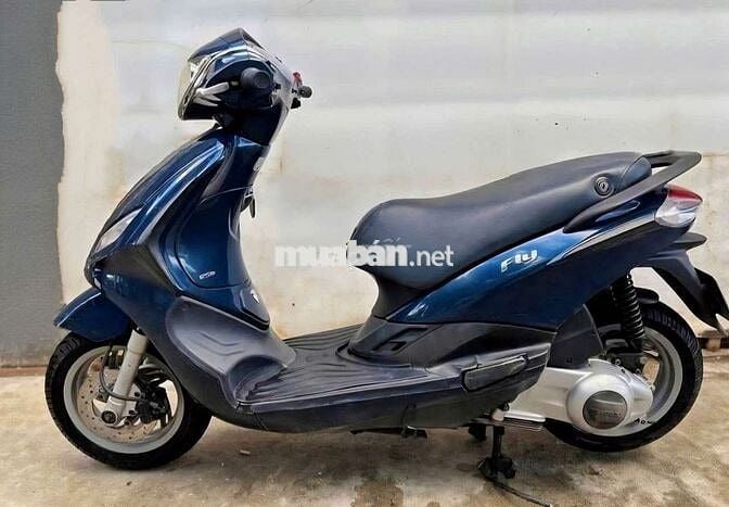 Nhà dư dùng bán bớt xe vespa fly Fi máy êm mạnh