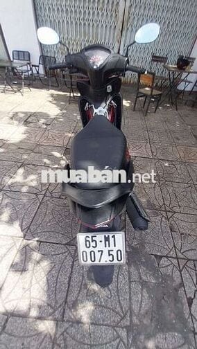 Xe wave fi nữ chạy rất ít đi.