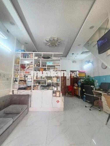 CẦN BÁN NHÀ HXH ĐƯỜNG NGUYỄN HIỀN, Q3 (58m2). GIÁ 7TỶ750 CÒN TL