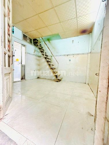 2,38 Tỷ Nhà Sổ Hồng Riêng sử dụng hơn 25m2 khu VIP P3Q8