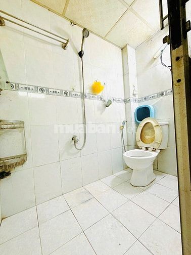 2,38 Tỷ Nhà Sổ Hồng Riêng sử dụng hơn 25m2 khu VIP P3Q8