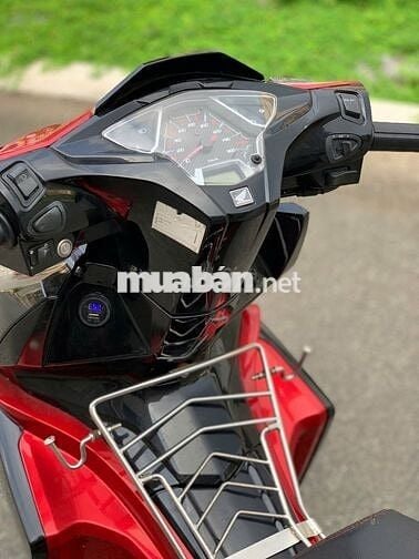 Xe máy Honda Air Blade đỏ đen 2017