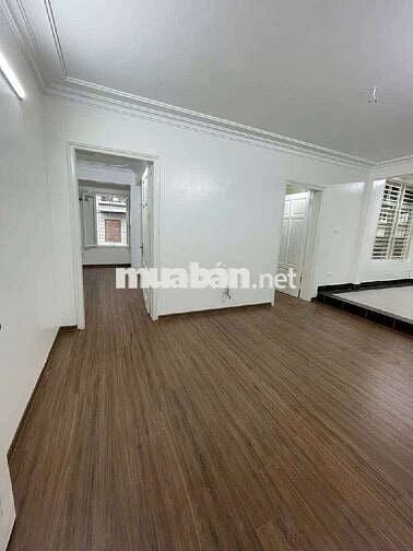 Tập thể phố Vạn Bảo Ba Đình siêu thuận tiện 76m 3pn đẹp giá 6.2 tỷ