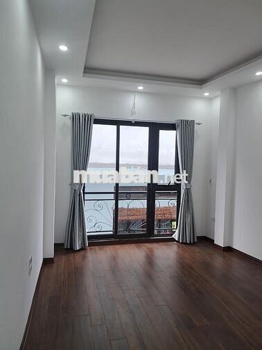 7.05 Tỷ có nhà phố Láng Hạ 30m2
