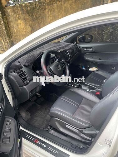 CHÍNH CHỦ CẦN BÁN XE HONDA CITY RS ĐĂNG KY T3/2025