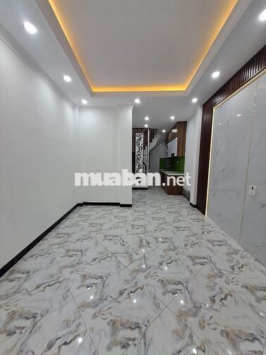 7.05 Tỷ có nhà phố Láng Hạ 30m2
