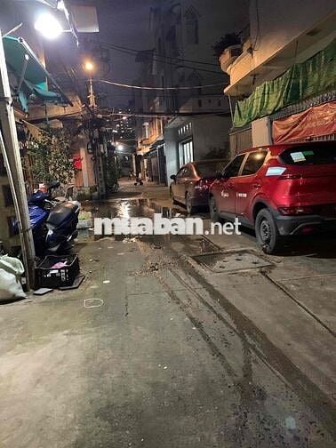 Nhà mới đẹp Hẻm Xe Tải Đường Lạc Long Quân , DT: 4,5 x18m