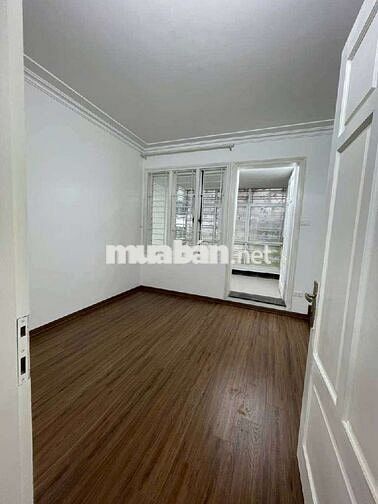 Tập thể phố Vạn Bảo Ba Đình siêu thuận tiện 76m 3pn đẹp giá 6.2 tỷ