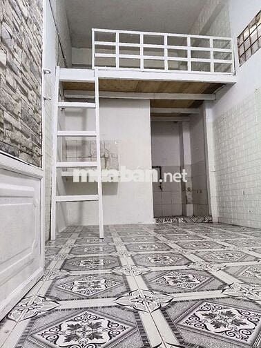 Phòng cho thuê giá rẻ, giờ giấc tự do, không phí quản lý