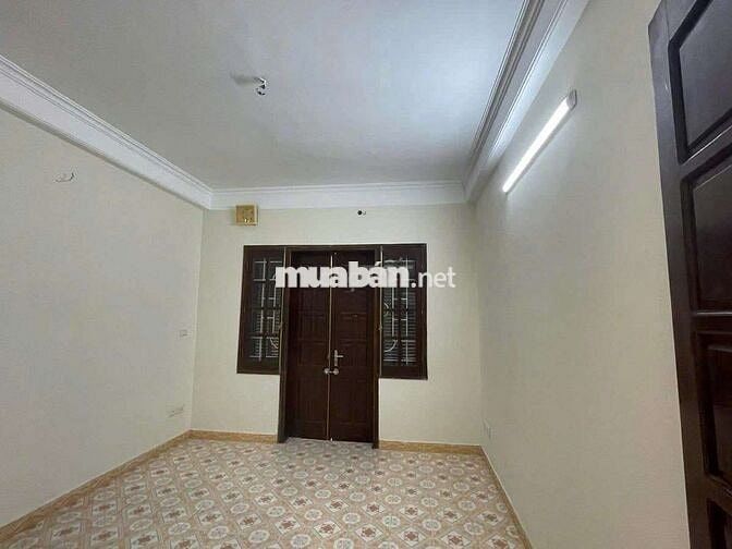 🔥🔥🔥 HÀNG HIỄM - NHÀ DÂN CHẮC CHẮN - NGÕ RỘNG GẦN PHỐ MUA NGAY