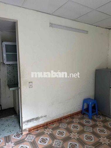 Cho thuê nhà 3 tầng trong ngõ thuý lĩnh,