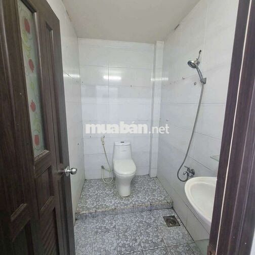 PHÒNG TRỌ KIOT DƯỚI ĐẤT GIÁ RẺ TRỐNG SẴN GẦN AEON TÂN PHÚ ĐH HUIT