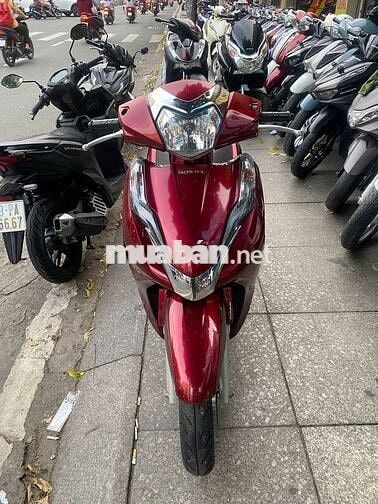 Honda lead 125  2018 mới 90% Bstp chính chủ