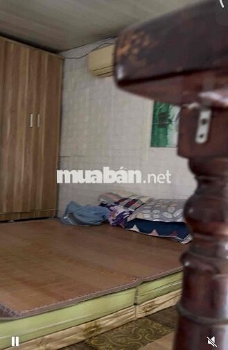 Nhà riêng chính chủ, xây cao có gác xép sân ngõ riêng