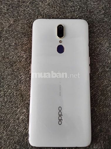 Bán oppo F11 6/64GB chính hãng 900K
