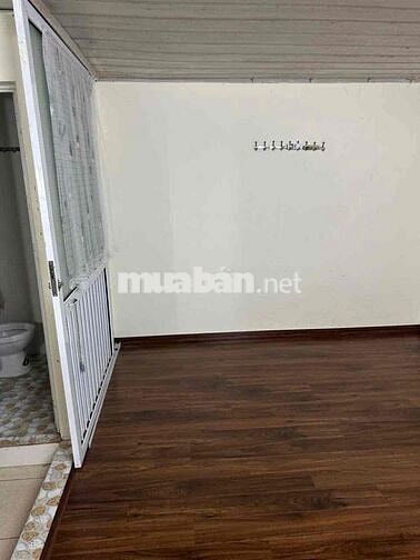 Cho thuê nhà 3 tầng trong ngõ thuý lĩnh,