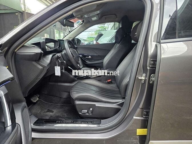 Peugeot 2008 2021 GT Line 1.2AT Turbo,màu xám
