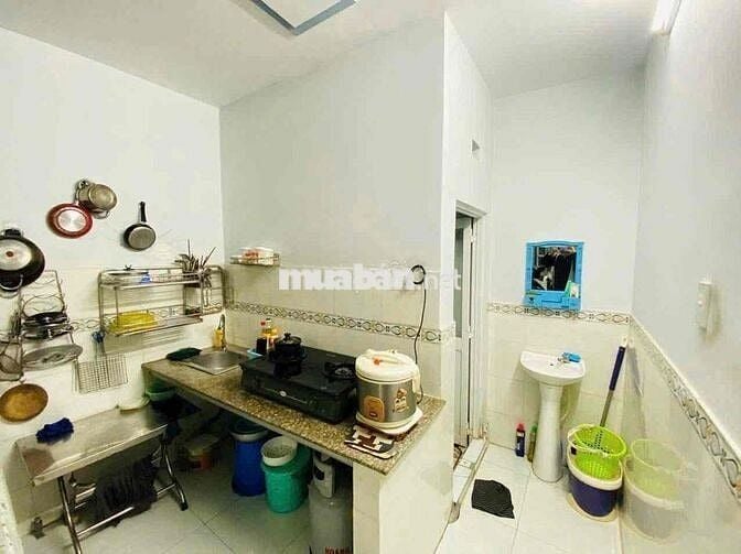 Bán Nhà Sổ Chung Đất Thổ cư tại thạnh lộc 41, Quận 12