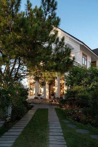 70 Tỷ Bán 2 Căn Villa 2 Mặt Tiền Đặng Thái Thân P3 TP Đà Lạt .