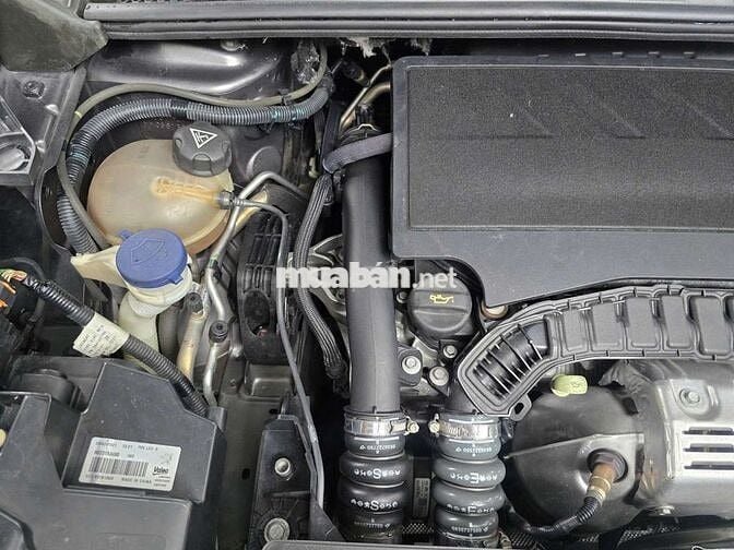 Peugeot 2008 2021 GT Line 1.2AT Turbo,màu xám