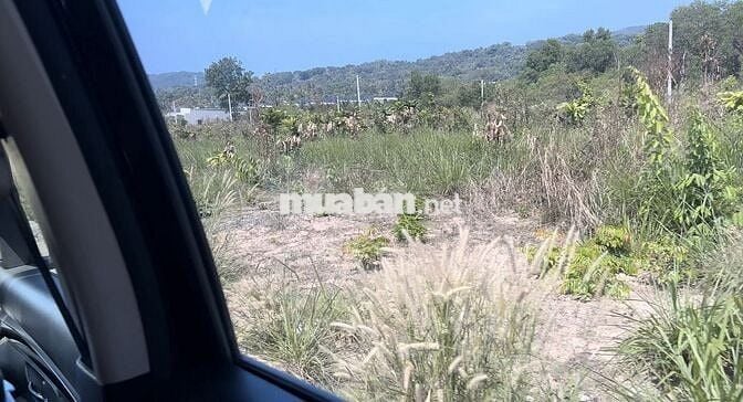 Bán lô đất 360 m2 , p An Thới, Phú Quốc, Kiên Giang