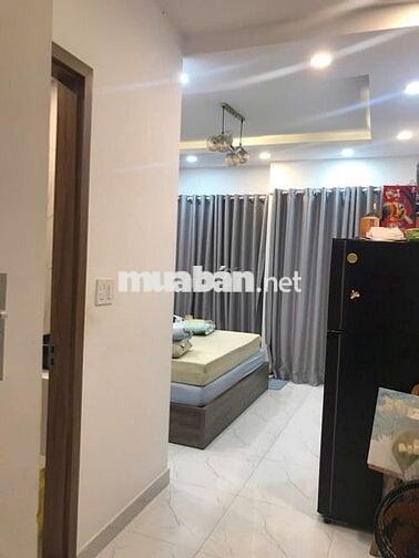 Nhà đẹp đường Hòa Hảo, 3 Phòng ngủ, Gần Bệnh viện và đầy đủ tiện ích