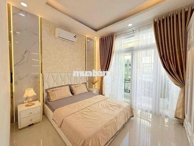 Nhà Đẹp Hiếm Có, Gần ngã Tư ga Quận 12