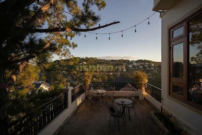 70 Tỷ Bán 2 Căn Villa 2 Mặt Tiền Đặng Thái Thân P3 TP Đà Lạt .