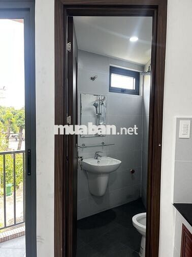 Phòng trọ mới toanh tại đ9, Linh Chiểu gần ĐH Ngân hàng, UTE