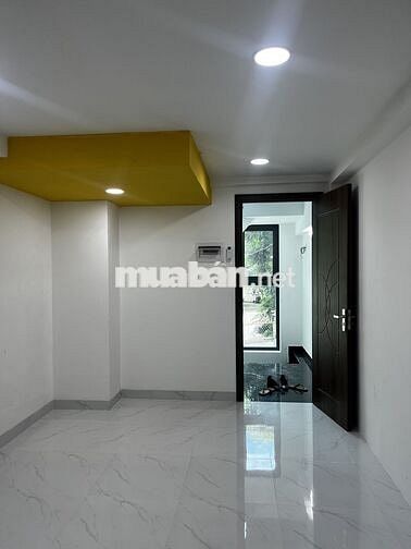 Phòng trọ mới toanh tại đ9, Linh Chiểu gần ĐH Ngân hàng, UTE