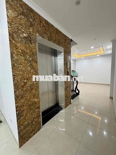 Hơn 8 tỷ có nhà mới thang máy Vĩnh Khang-Oto vào-10m oto tránh-64m*5T