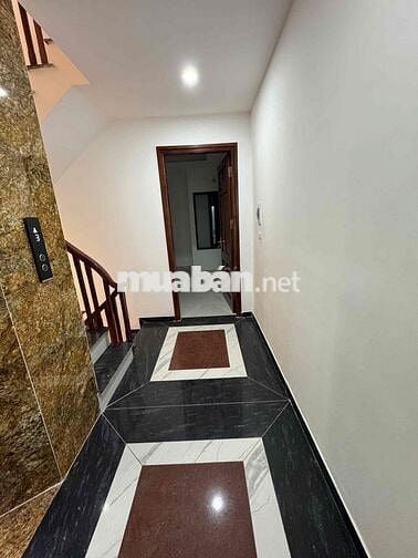 Hơn 8 tỷ có nhà mới thang máy Vĩnh Khang-Oto vào-10m oto tránh-64m*5T