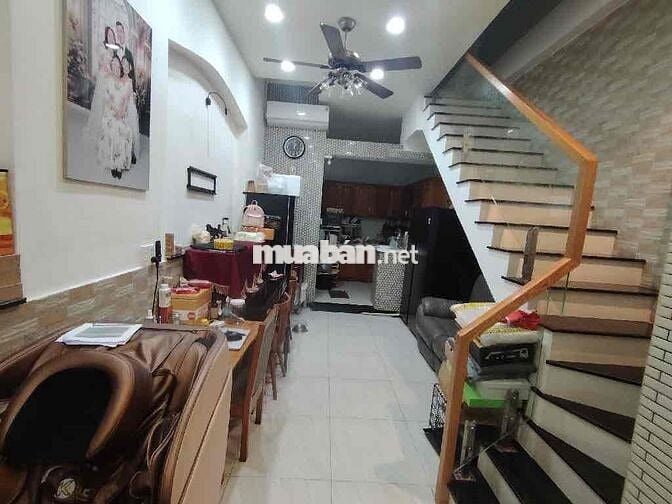 BÁN NHÀ TRUNG TÂM QUẬN 10 - 120,5M2 - 4 TẦNG MỚI ĐẸP Ở NGAY 👉 9,3 TỶ