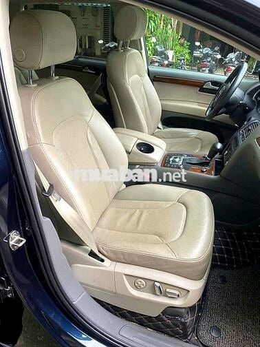 Cần bán xe AUDI Q7 QUATTRO