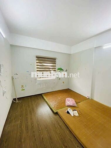 Bán căn hộ Thạch Bàn 70m² – 2 ngủ, 2wc–Full tiện ích–Giá hơn 4 tỷ xíu