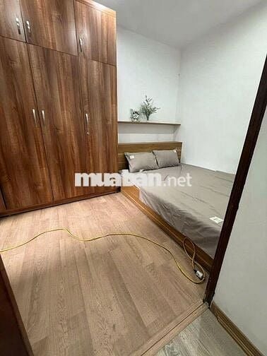 Bán Nhà Hồng Mai 23M x 5T Chỉ 4,5 Tỷ.10m ô tô, full nội thất, ở luôn