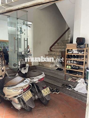 Nhà Vũ Xuân Thiều-Sài Đồng 50m2 x 4tầng dân xây oto đỗ cổng nhỉnh 6 tỷ