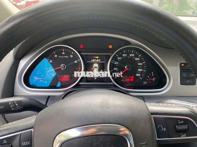 Cần bán xe AUDI Q7 QUATTRO