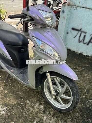 Xe vision đời 2013