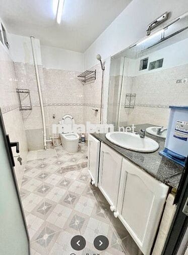 Nhà ở đang kinh doanh 8 căn hộ dịch vụ gần L81