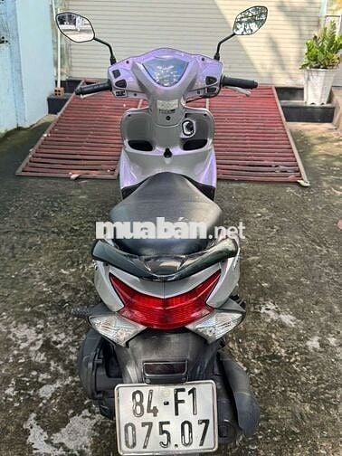 Xe vision đời 2013