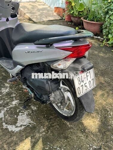 Xe vision đời 2013