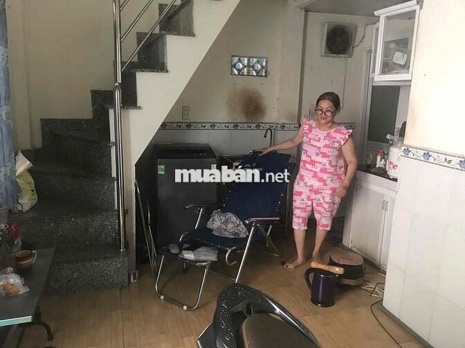 BÁN NHÀ VÕ VĂN KIỆT P.CÔ GIANG - Q1 17M2 x 2TẦNG - GIÁ 3.2TỶ