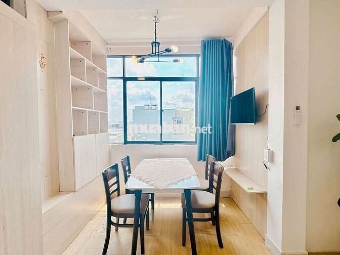 Cho thuê căn hộ dịch vụ 2 phòng ngủ ở ngã tư Bảy Hiền