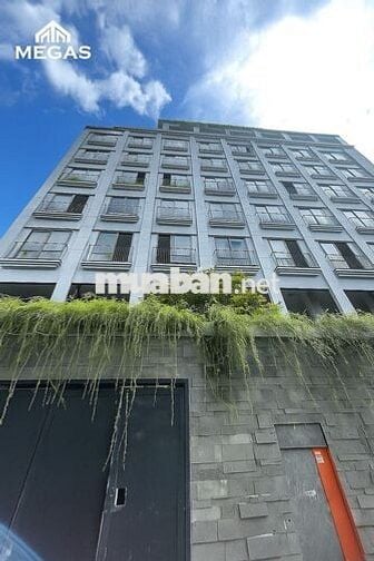 Căn  view đẹp , giá rẻ có hồ bơi ngay mặt tiền đường trường chinh