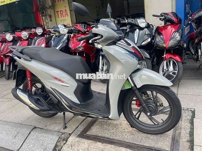 Honda sh160 ABS 2024 mới 99% Bstp chính chủ