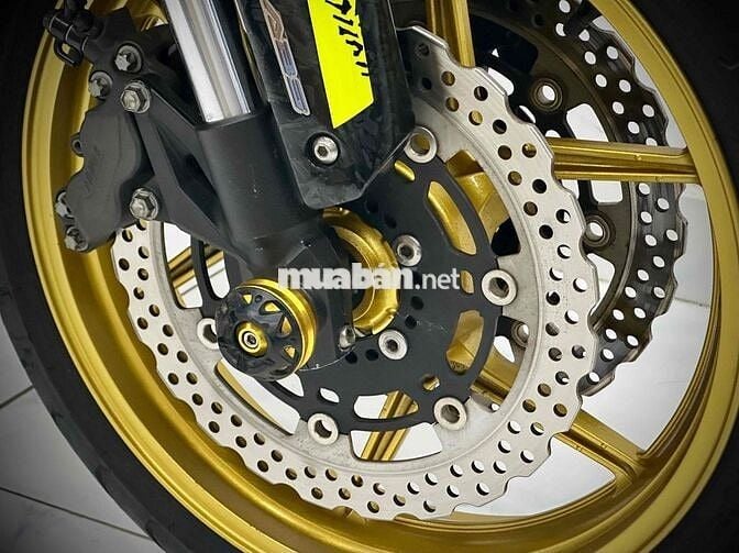 KAWASAKI Z800 ABS 2015