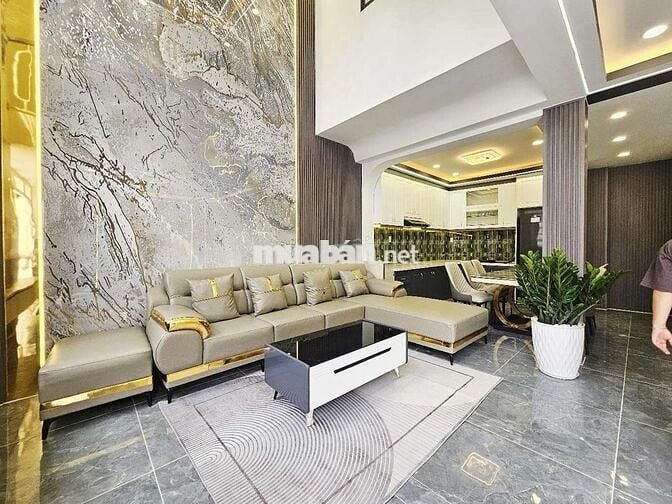 Nhà đẹp ngang rộng siêu thoáng sẵn nội thất