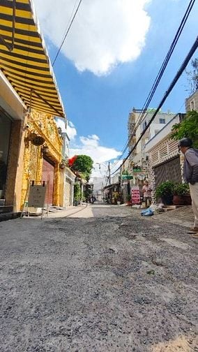 MTKD sầm uất Tây Sơn – 69.6m² – Mặt tiền – Tân Quý – 6.32 tỷ