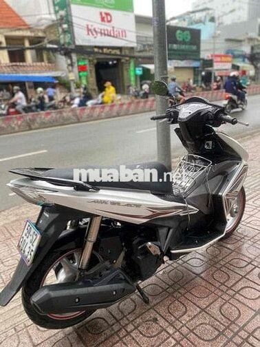 👉Honda Air Blade, 2015, Bs: 59S2-30435 chính chủ